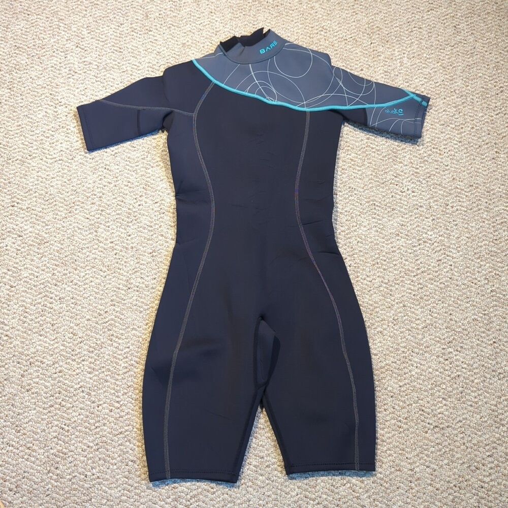 Bare Elate Wetsuit 2mm Womens 6 Black Grey Teal Water Sports Scuba Shorts